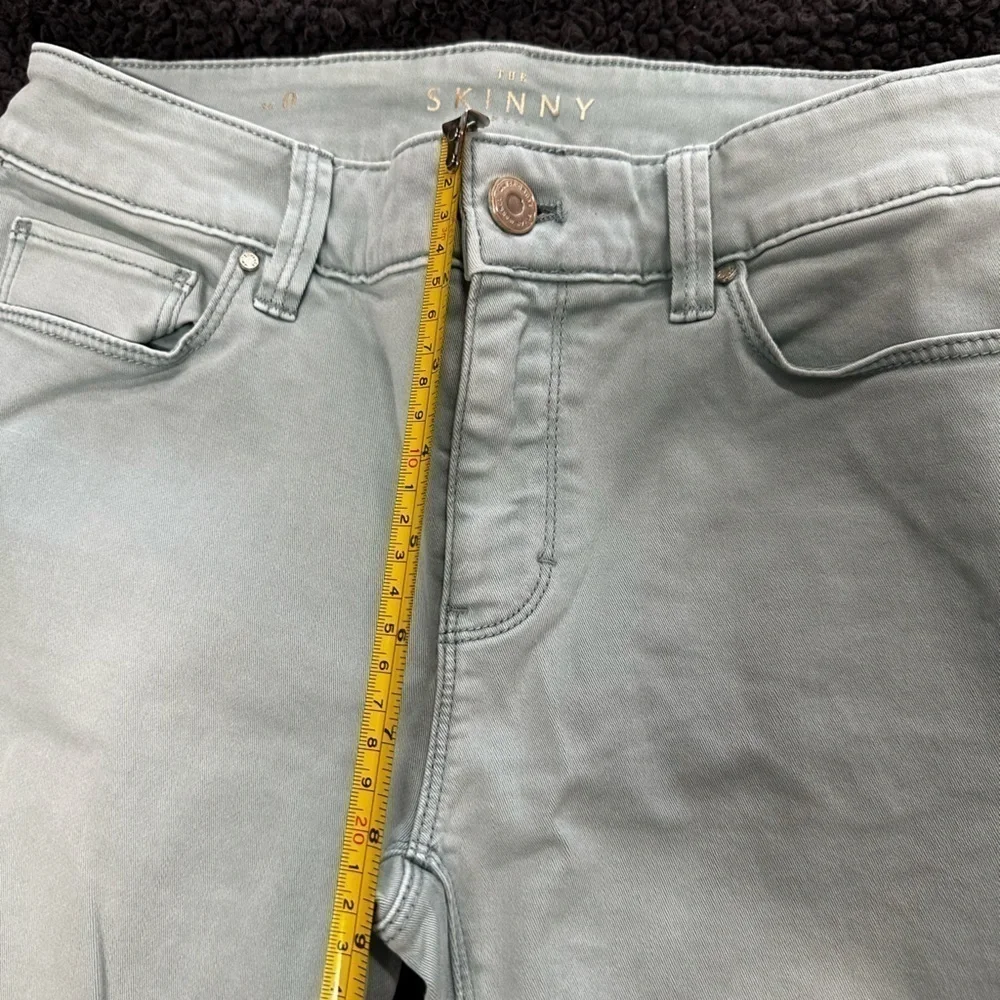 NWOT The Skinny Ankle Light Wash WHBM jeans